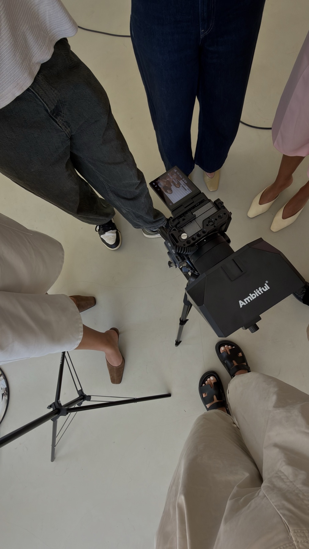 Bastidores de uma produção INVOKE